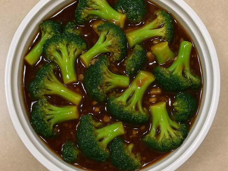 Broccoli w.Garlic Sauce — Dragon King J New York