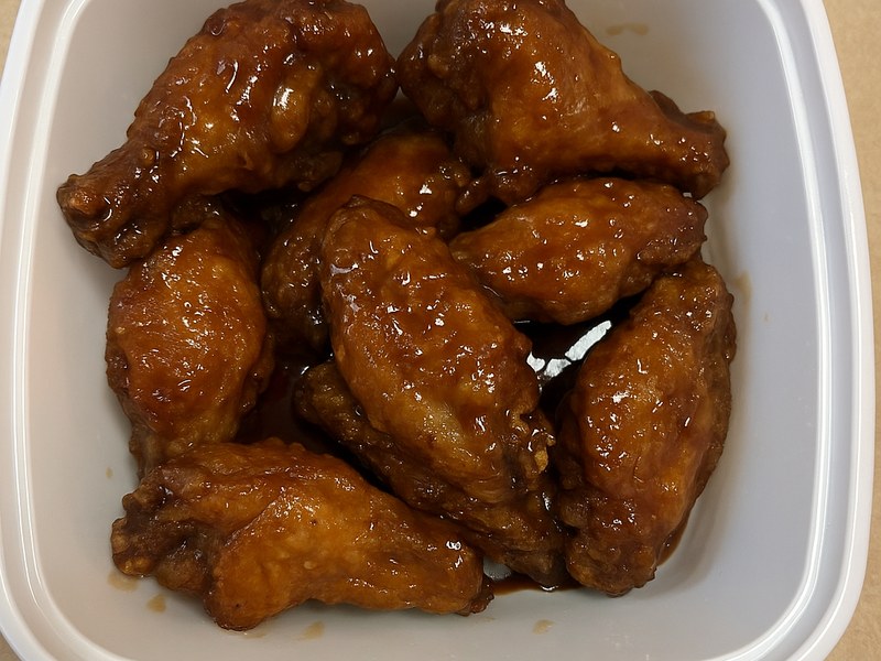 Chicken Wing w.Garlic Sauce — Dragon King J New York